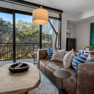 Photo of Novel River Oaks