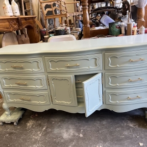 Photo of Heredia Antiques