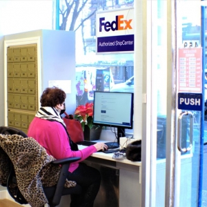 Photo of Manhattan Express Shipping