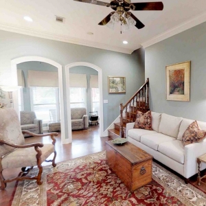 Photo of Susannah Fielder -Â McKee Realty