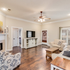 Photo of Susannah Fielder -Â McKee Realty