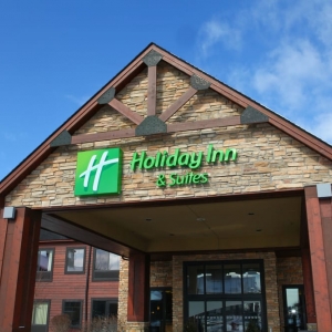 Photo of Holiday Inn & Suites St. Paul NE - Lake Elmo