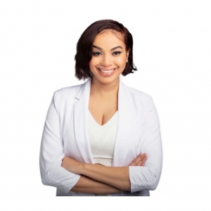 Photo of Tiara Lamm - Coldwell Banker Realty