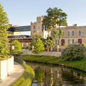 Photo of River House Apartments