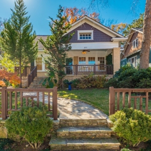 Photo of Maura Neill & Associates - RE/MAX Around Atlanta Realty