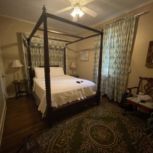 Photo of Cedars of Williamsburg Bed & Breakfast