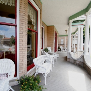 Photo of Hassinger Daniels Mansion Bed And Breakfast