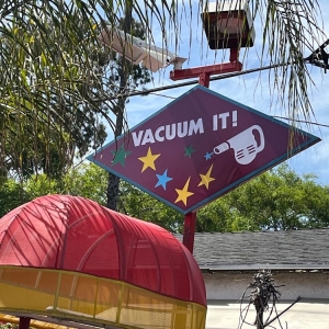 Los Angeles Quick Splash 'n' Dash Car Wash