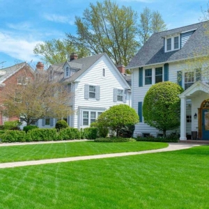 Yadkinville Yadkinville Lawn Care