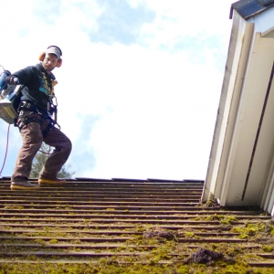 Photo of AA Window and Gutter Cleaning