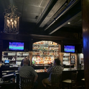 Photo of Twisted Oak American Bar and Grill