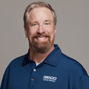 Photo of GEICO Insurance Agent