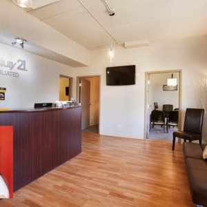 Photo of Sonia Figueroa - Chicago Realtor