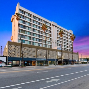 Photo of Marina Tower Apartments