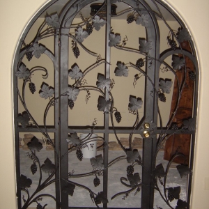 Photo of El Renacimiento Artistic Welding Iron