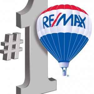 Photo of RE/MAX Town Center