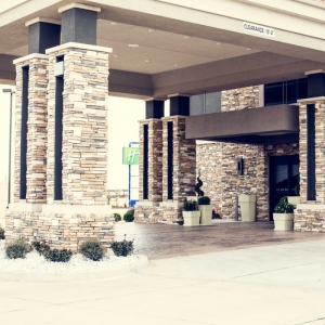 Photo of Holiday Inn Express & Suites Oklahoma City Southeast - I-35