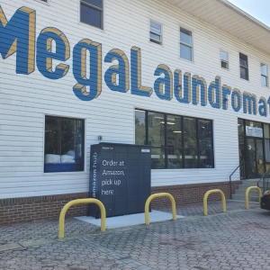Hyattsville American Mega Laundromat