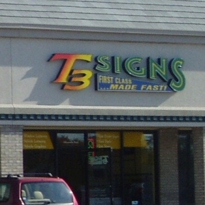 Indianapolis T3 Signs
