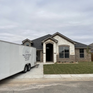 San Antonio Tall City Movers