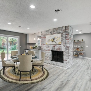 Photo of Laura MacDonald -Compass Realty Group