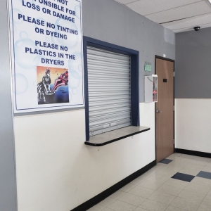 Photo of El Cajon Launderland