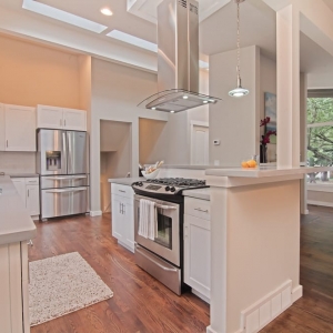 Photo of Katrina Eileen Real Estate