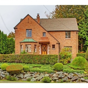 Photo of Russell Real Estate Group