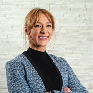 Photo of Vanesa Draper - RE/MAX Gold