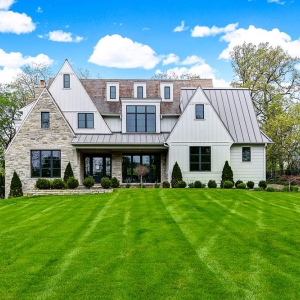 Hinsdale Bryan Bomba - @properties