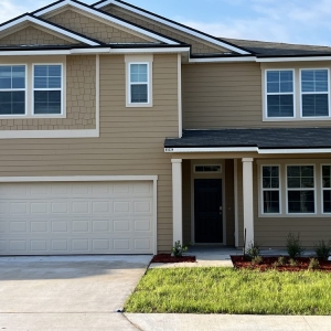 Photo of Julia Levy - Iron Valley Real Estate