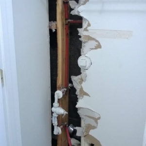 Photo of Jeter the Handyman