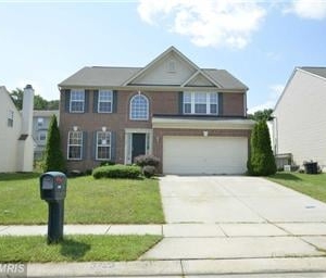 Photo of Heidi Weaver Realtor - Long and Foster