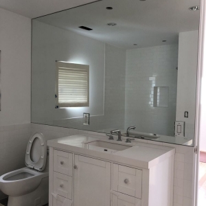 Newark D&D Glass and Mirrors