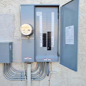 Photo of Cultural District Emergency Electrician