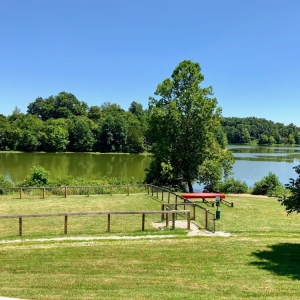 Photo of Park Lake Apartments