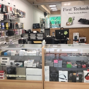 Photo of First Technology iPhone Repair