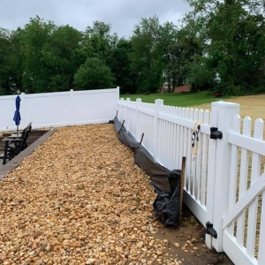 Photo of Redrock Fence