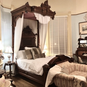 Photo of The Empress of Little Rock