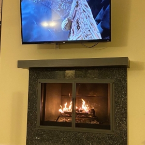 Hermosa Beach Wilshire and Okell's Fireplace