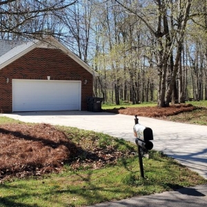 Photo of Tarheel Turf Lawn Care & Maintenance